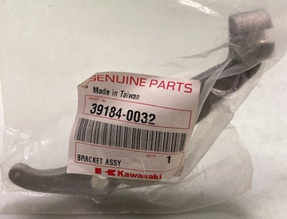 Kawasaki 39184-0032 Bracket Assembly New Genuine