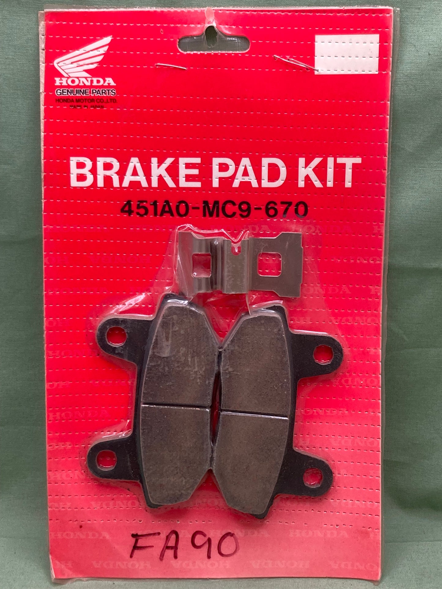 New Genuine Honda 451A0-MC9-670 Brake Pad Set