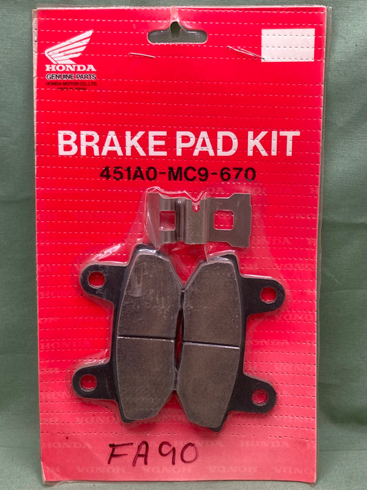 New Genuine Honda 451A0-MC9-670 Brake Pad Set