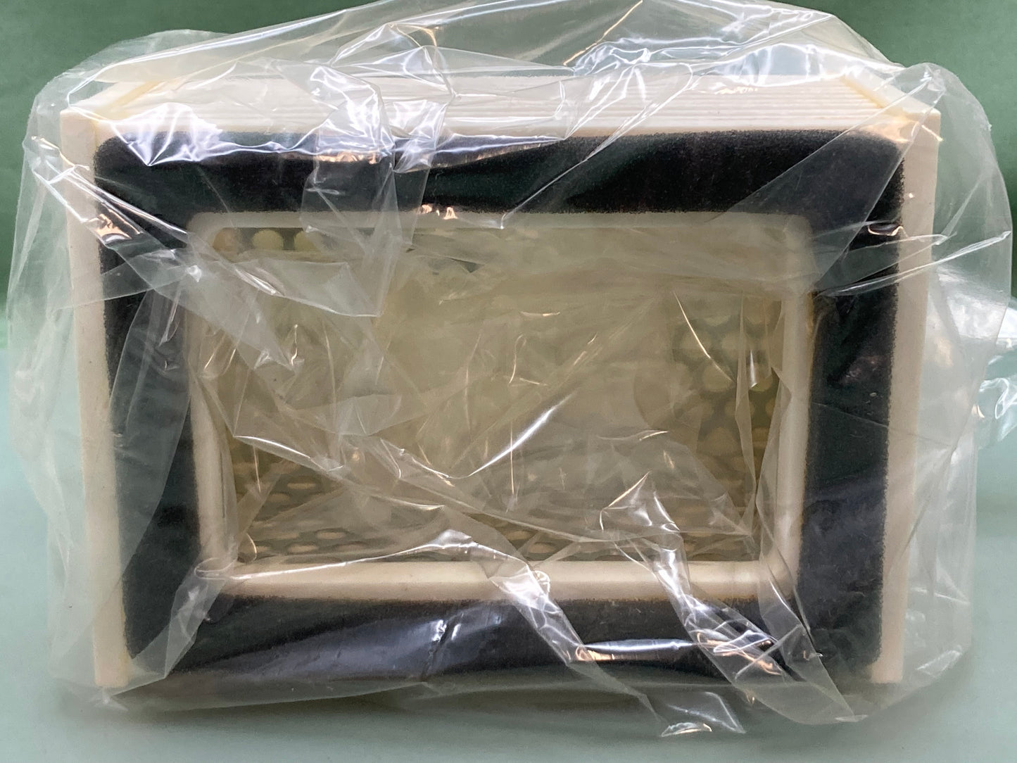 New Genuine HiFloFiltro HFA4601 Air Filter