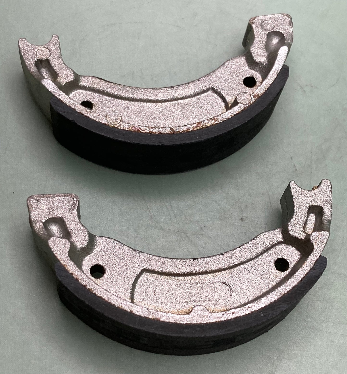 New Genuine Moose M9111 Brake Shoe Set