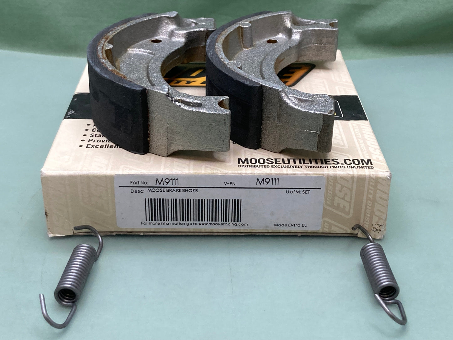 New Genuine Moose M9111 Brake Shoe Set