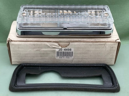 LMC Truck 36-4498 Rear Cargo CLEAR Bed Lamp Assembly New Replaces
