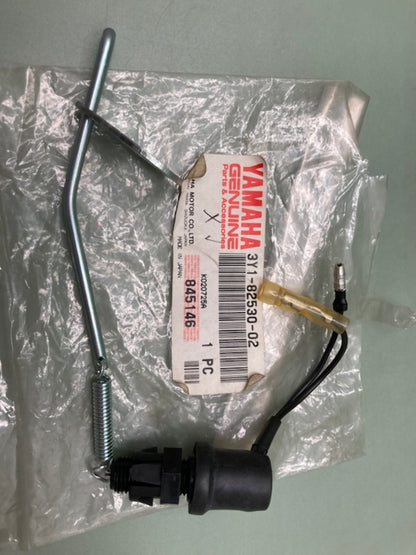 Yamaha 3Y1-82530-02 Stop Switch Assembly New Genuine