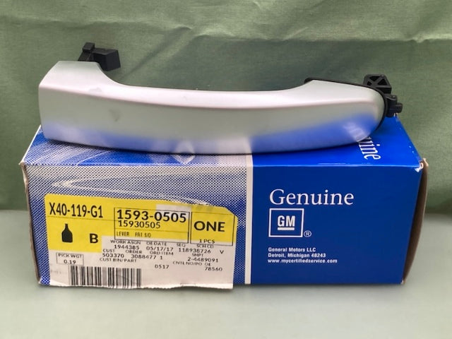 General Motors 15930505 Pearl Bright Chr Side Exterior Door Handle New Genuine