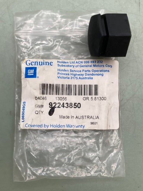 General Motors 92243850 Wheel Lug Nut Cap New Genuine