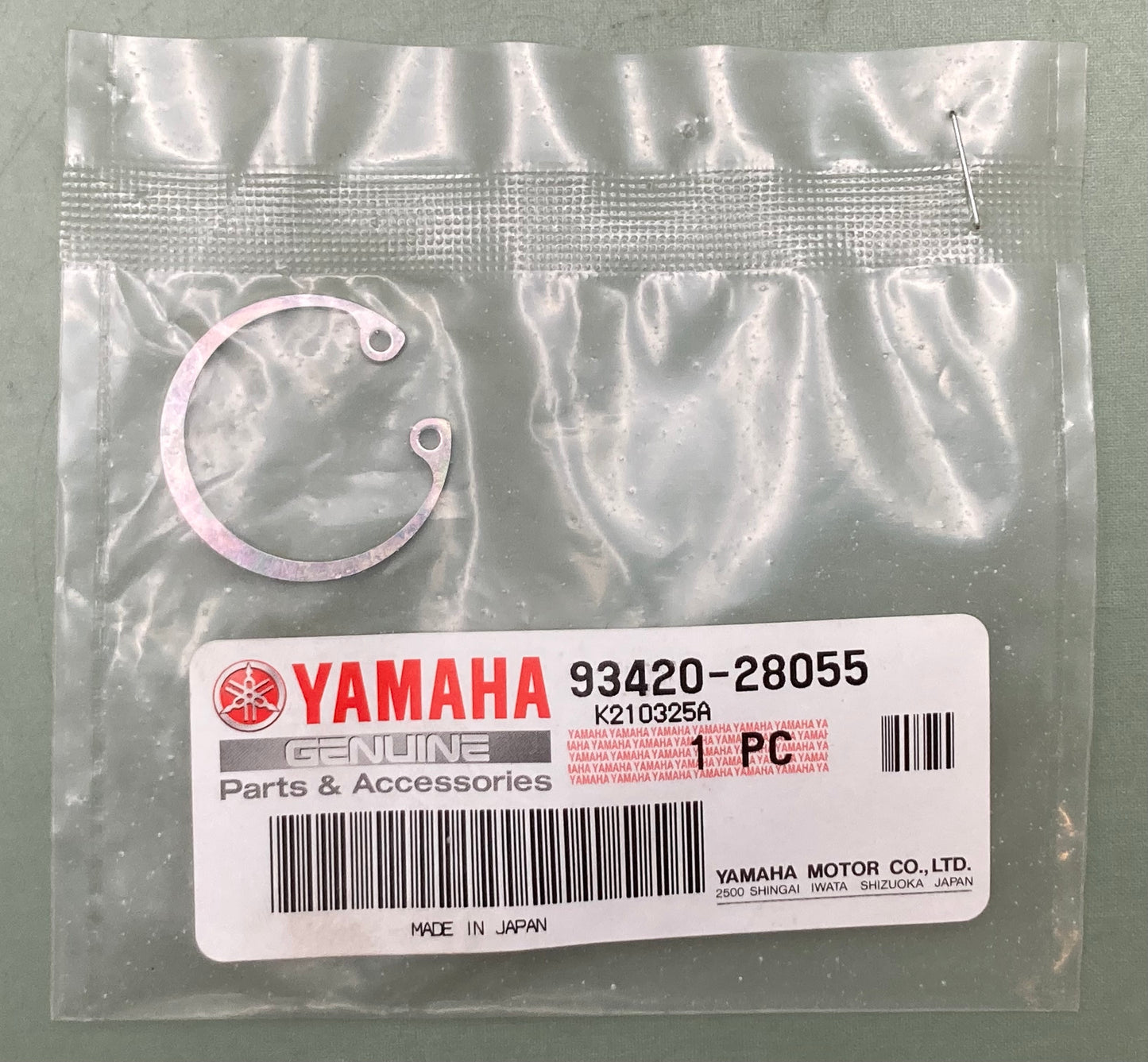 New Genuine Yamaha 93420-28055 Circlip, R-Type