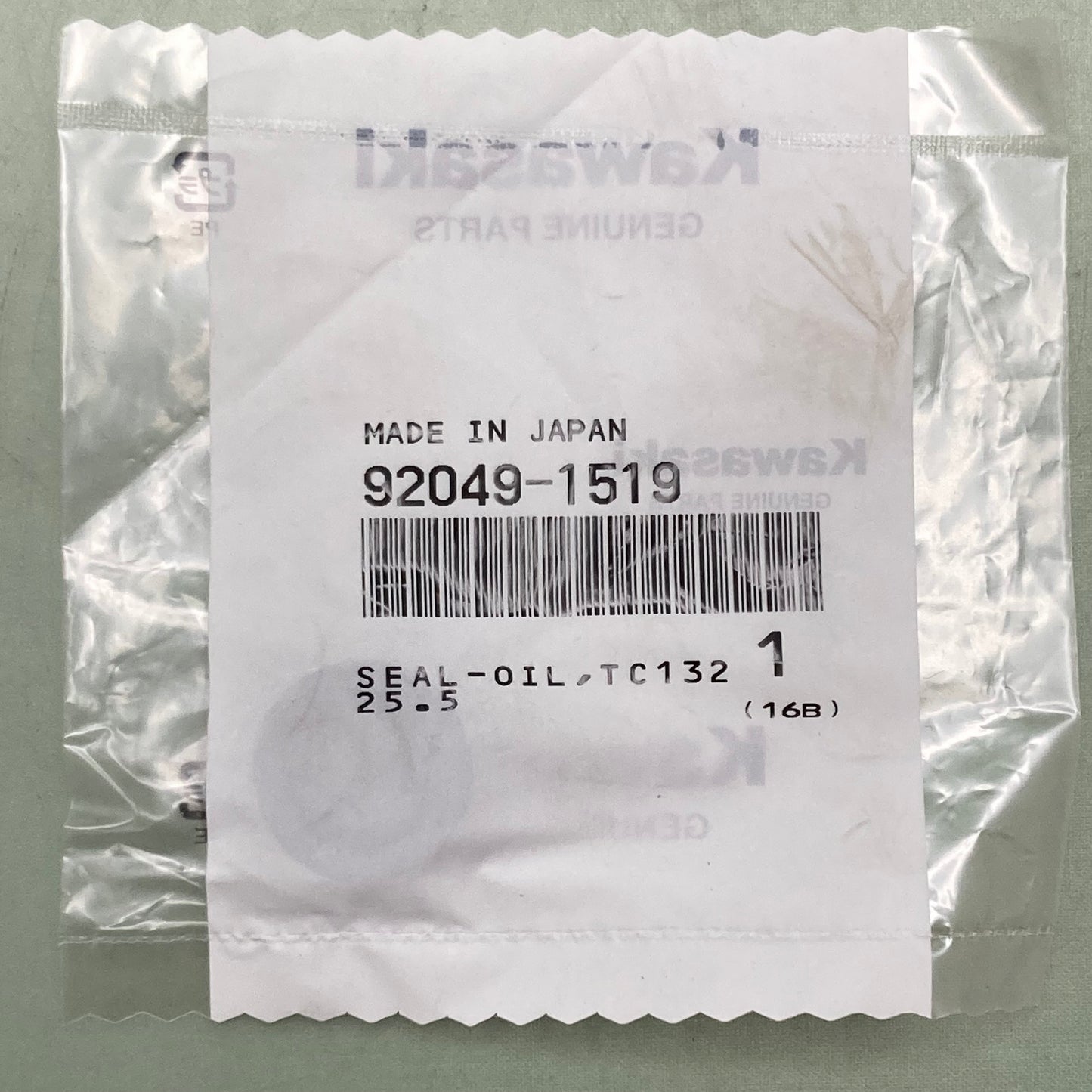 New Genuine Kawasaki 92049-1519 Oil Seal, TC13225.5