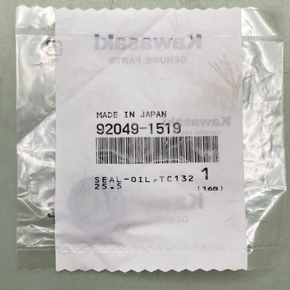 New Genuine Kawasaki 92049-1519 Oil Seal, TC13225.5