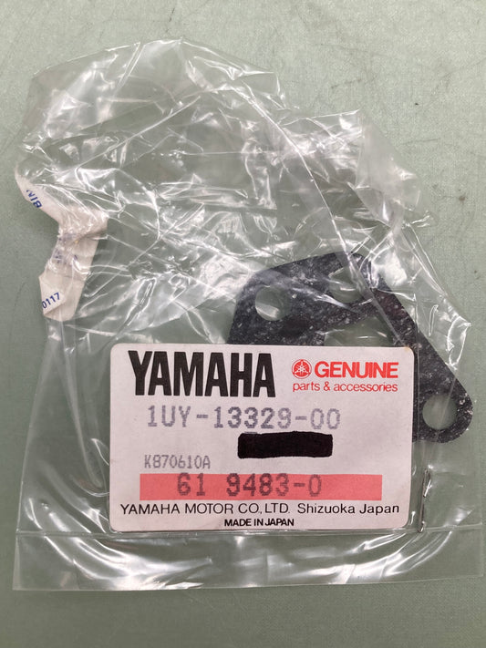 New Genuine Yamaha 1UY-13329-00 Gasket, Pump Cover (MCA) 3GD-13329-00-00