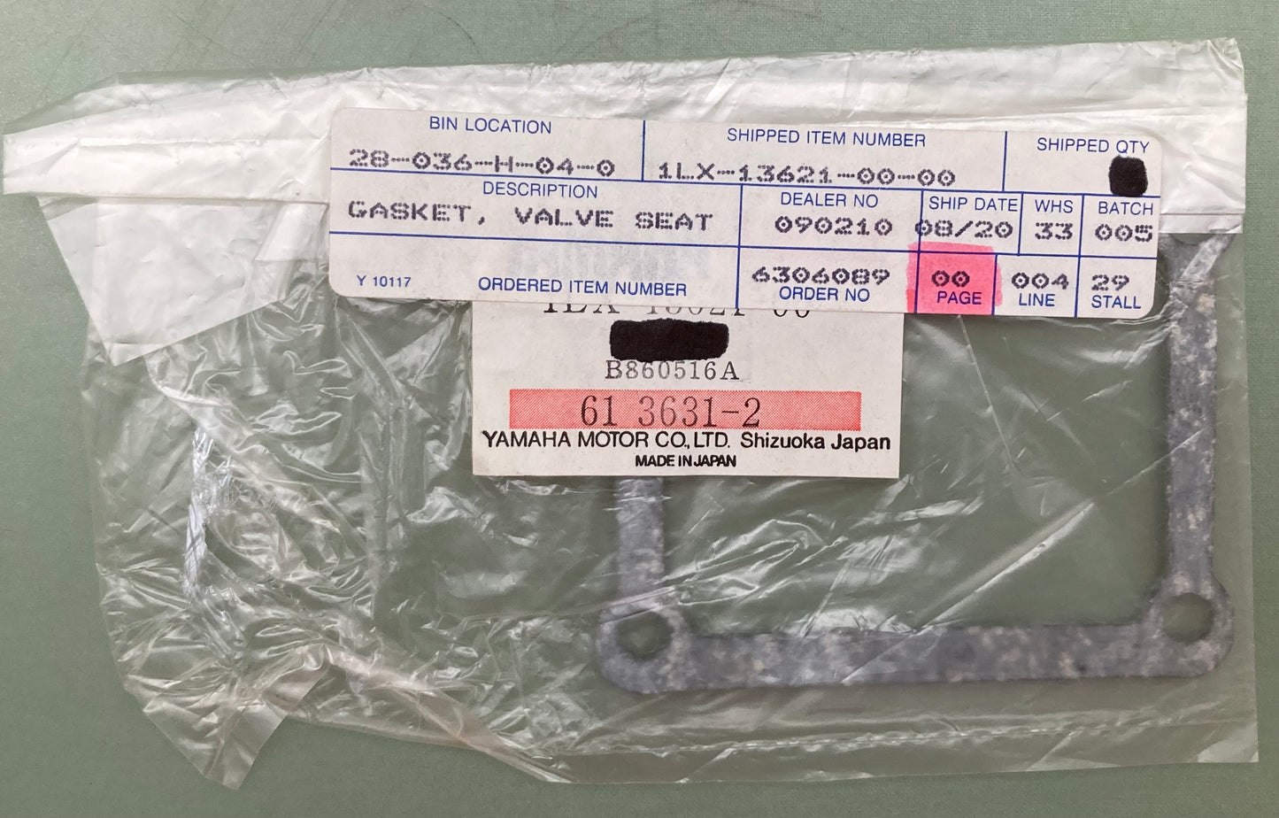 New Genuine Yamaha 1LX-13621-00 Valve Seat Gasket (MCA) 1LX-13621-00-00