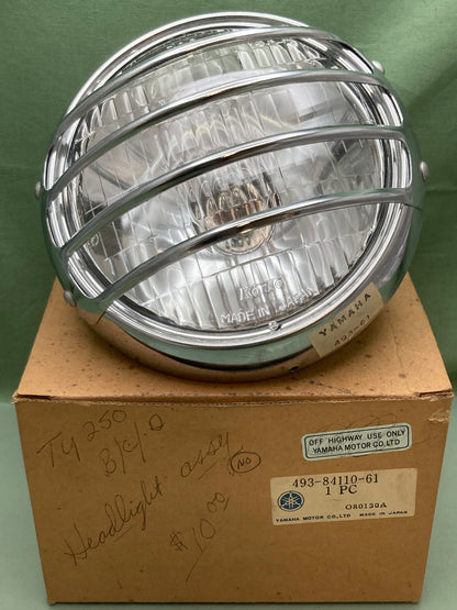 New Genuine Yamaha 493-84110-61 Head Lamp Unit Assy.