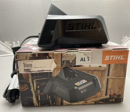 NEW GENUINE STIHL EA03-430-2502 AL1 BATTERY CHARGER