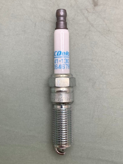 4 PK General Motors 12646780 Iridium Spark Plug #41-130 New Genuine