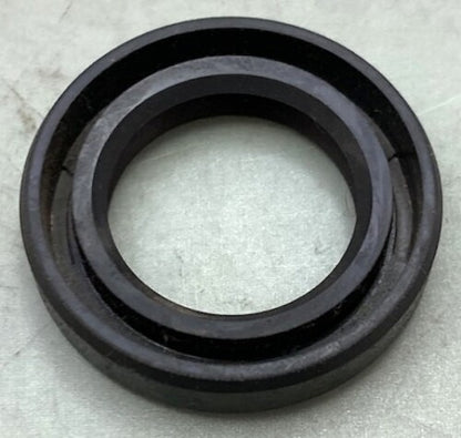Yamaha 93102-25061-00 Oil Seal Sd-Type 93102-25121-00 New Replaces
