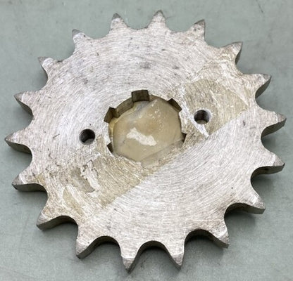 Yamaha 93855-17129-00 Sprocket Drive 18T New Replaces
