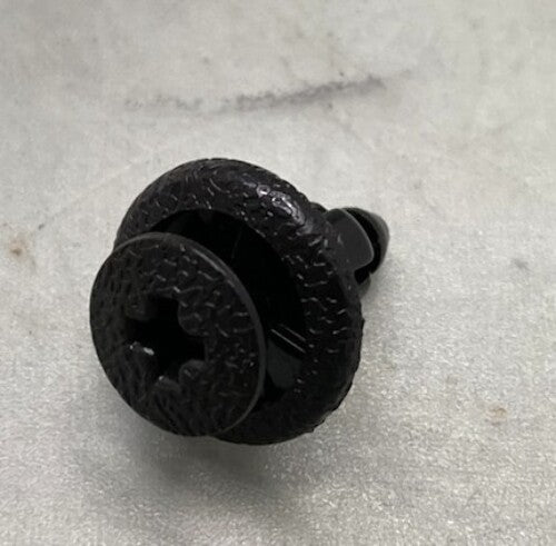 Qty 3 Yamaha 90269-06081-00 Rivet 90269-06062-00 New Replaces