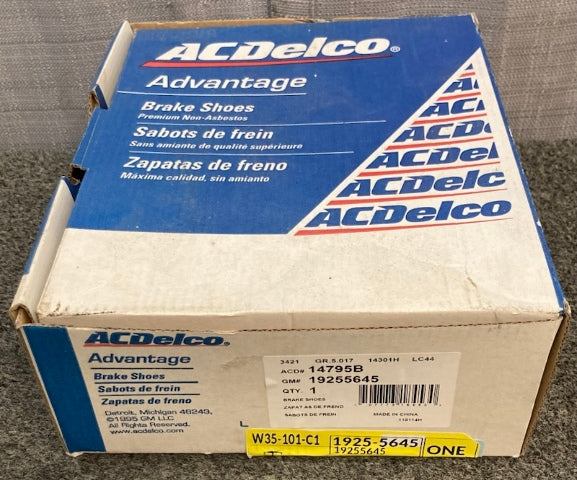 AC Delco GM 19255645 Bonded Rear Drum Brake Shoe Set New Genuine