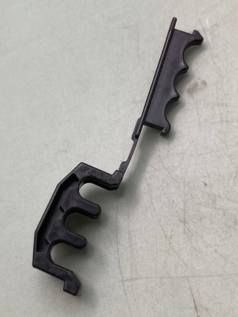 General Motors 12163608 Multi-Purpose Clip New Replaces