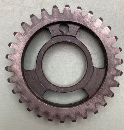 New Genuine Yamaha 214-17231-10 Gear, 3rd, Wheel