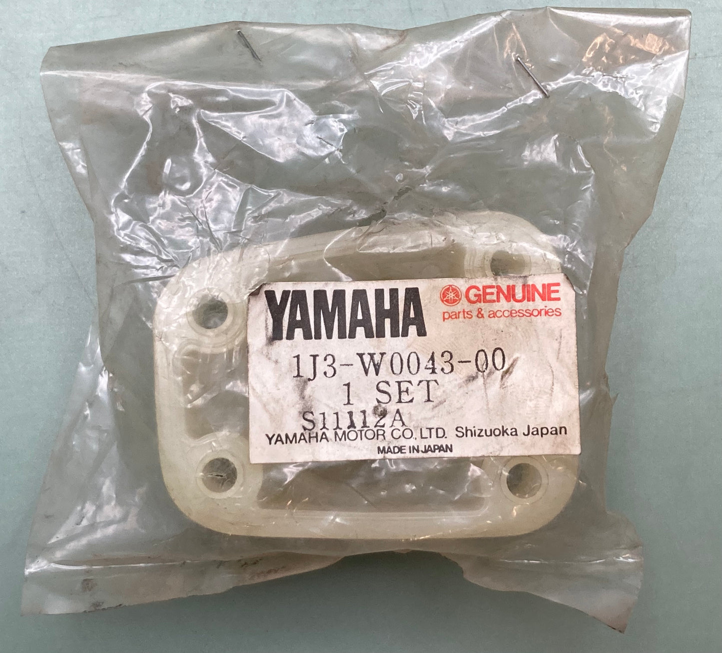 New Genuine Yamaha 1J3-W0043-00 Reservoir Tank Kit