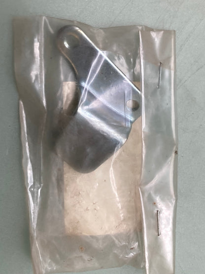 New Genuine Yamaha 434-22153-00-91 Guard, Chain
