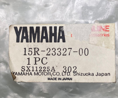 New Genuine Yamaha 15R-23327-00 Stay, Flasher 15R-23327-00-00