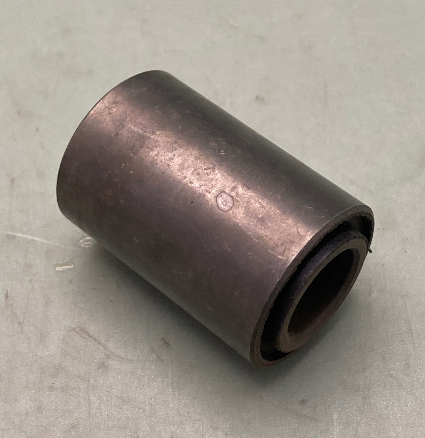 New Genuine Yamaha 174-22123-00 Bush 1 (174-22123-00-00)