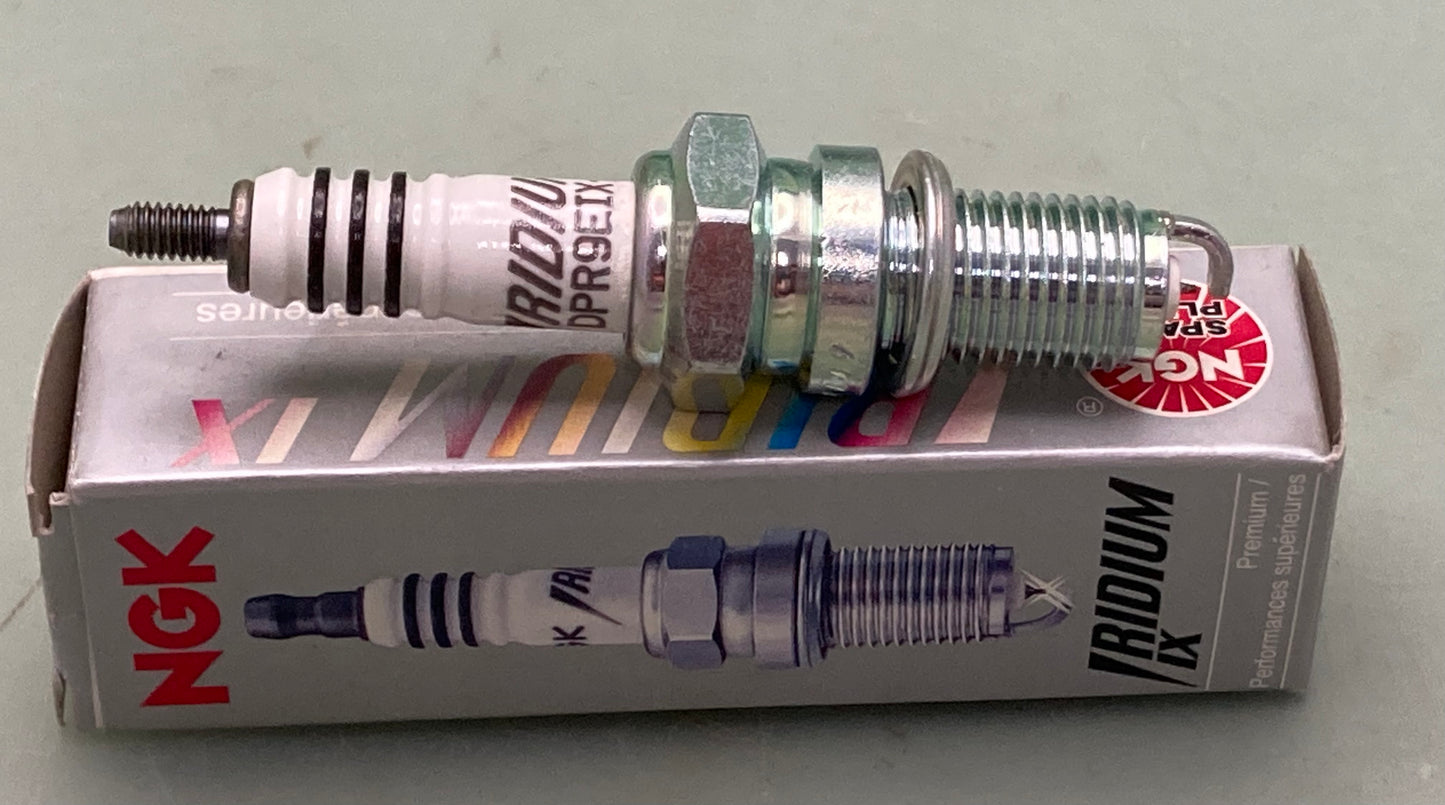 New Genuine NGK 5545 Iridium IX Spark Plug DPR9EIX-9