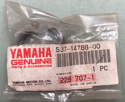 New Genuine Yamaha 537-14788-00 Band Silencer
