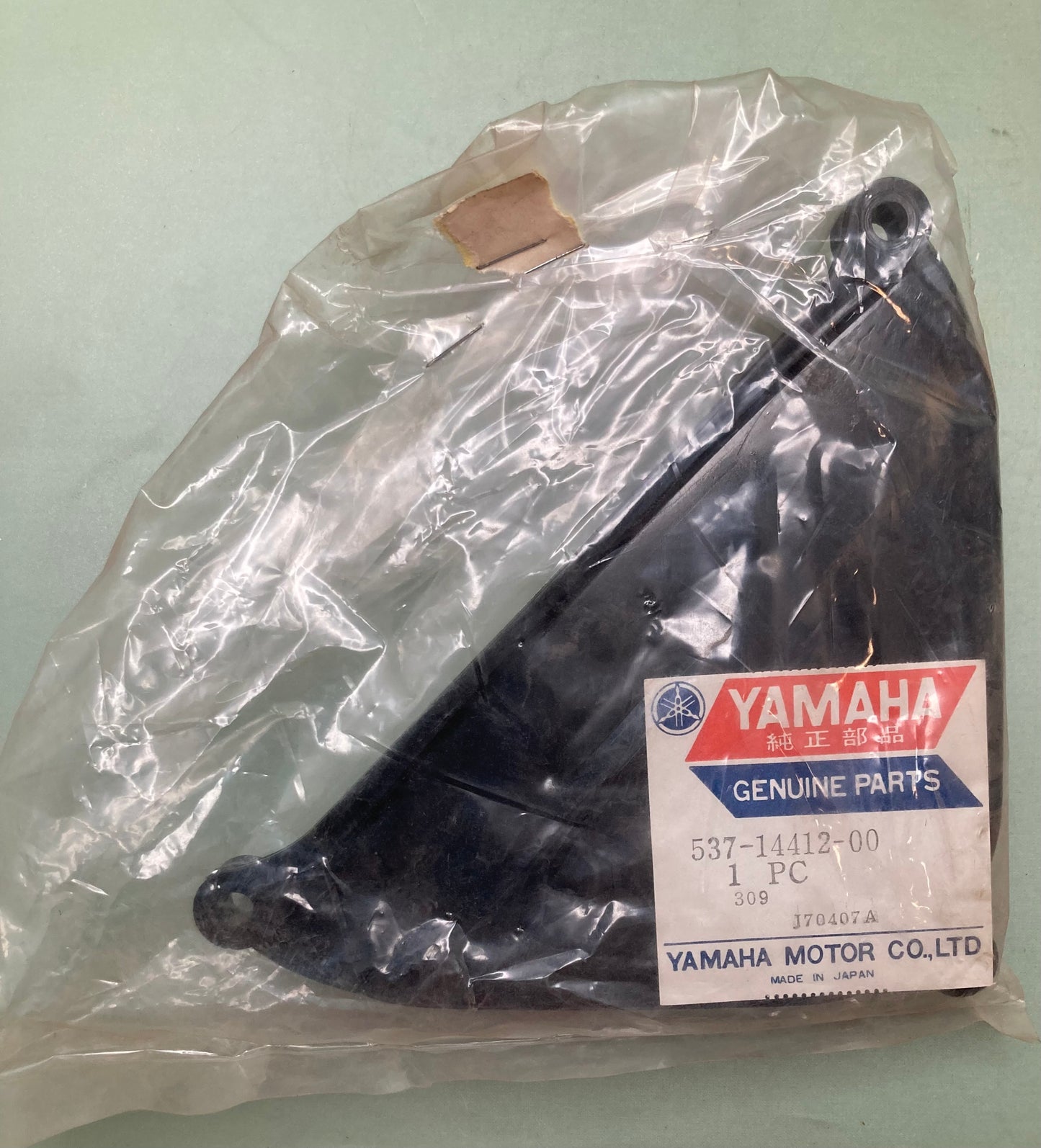 New Genuine Yamaha 537-14412-00 Cap Cleaner Case