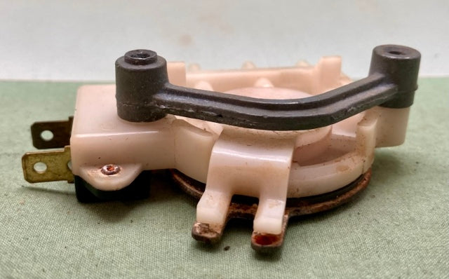 Ford Motorcraft YH-275 HVAC Heater Vacuum Control Switch New Replaces