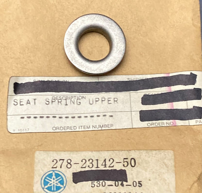 New Genuine Yamaha 278-23142-50 Upper Seat Spring