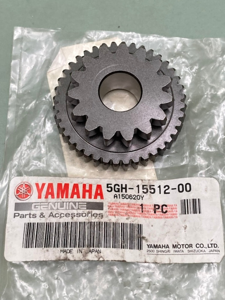 Yamaha 5GH-15512-00 Gear, Idler, 1  New Genuine