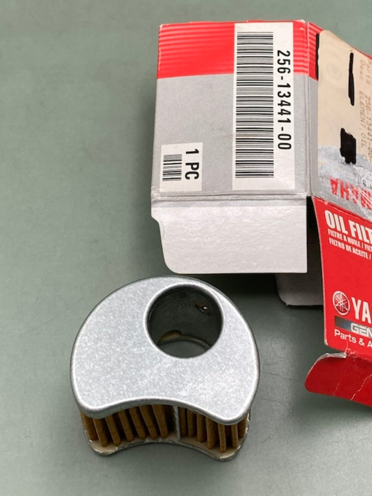 Yamaha 256-13441-00 Element, Oil, Clnr New Genuine