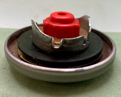 ProvenValu 34045 Gas Cap Repl Stant G704, G741 New Genuine