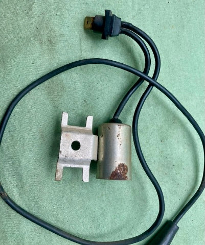 Worldparts W31-413  Ignition Condenser New Genuine