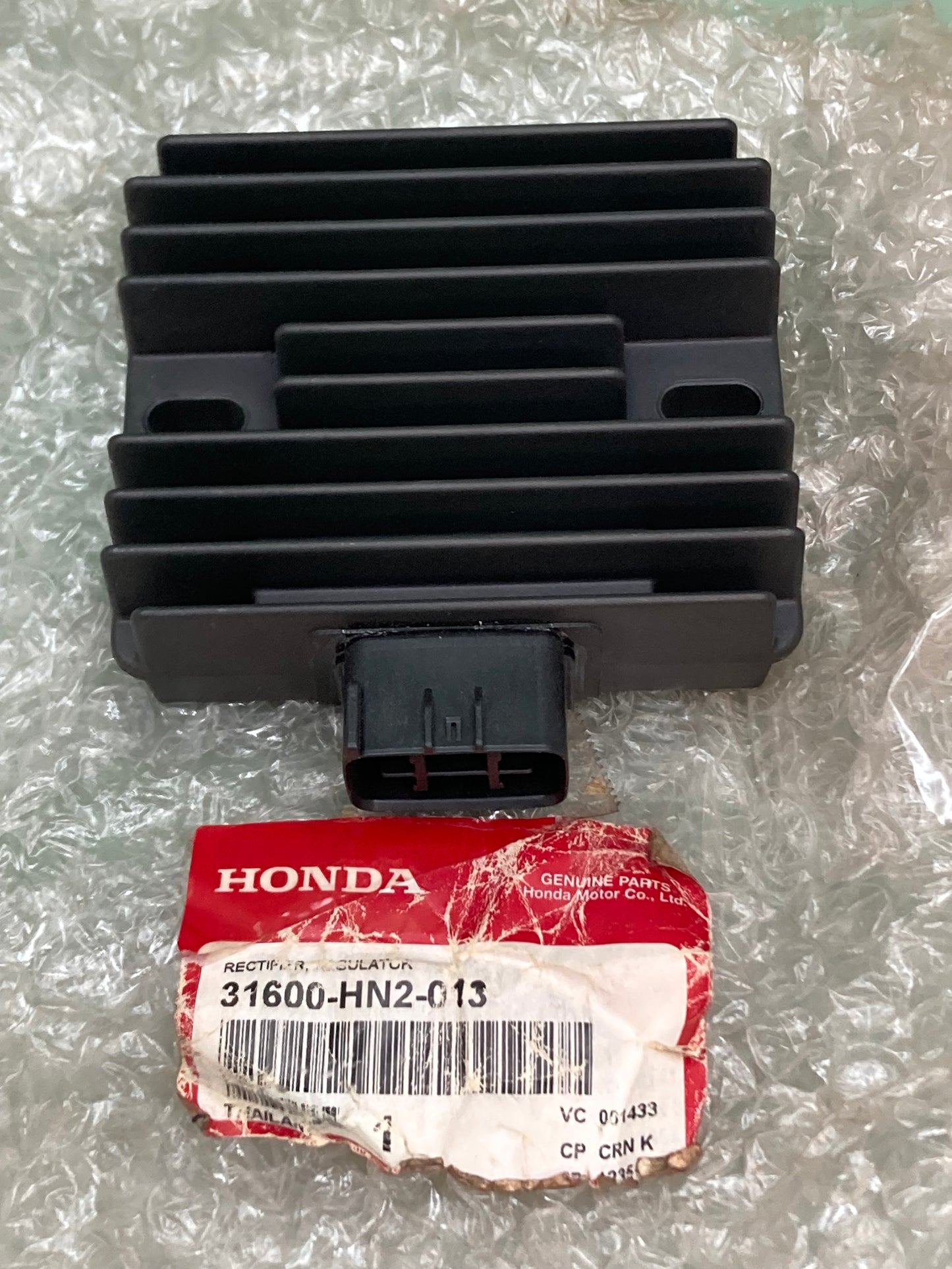 New Genuine Honda 31600-HN2-013 Rectifier, Regulator