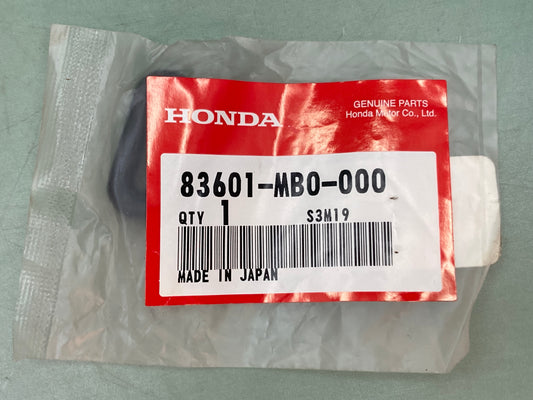 New Genuine Honda 83601-MB0-000 Grommet A