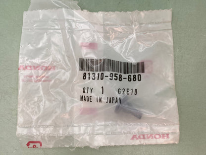 New Genuine Honda 81310-958-680 Rubber, Sub-Carrier