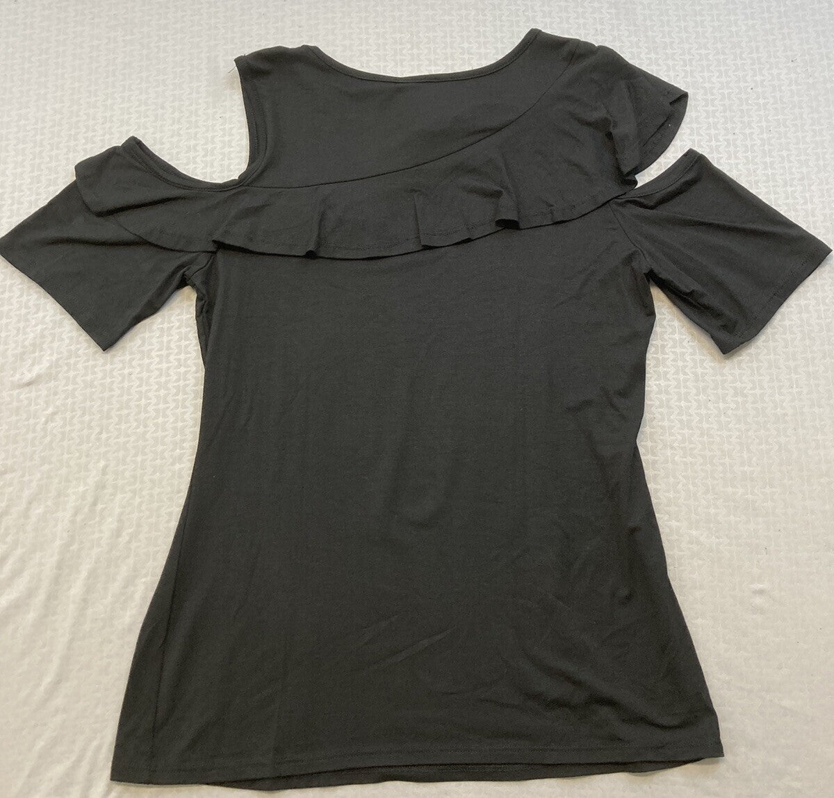 NEW HARLEY DAVIDSON HT4649BLK XS WOMENS COLD SHOULDER SCOOP NECK TEE RHINESTONES