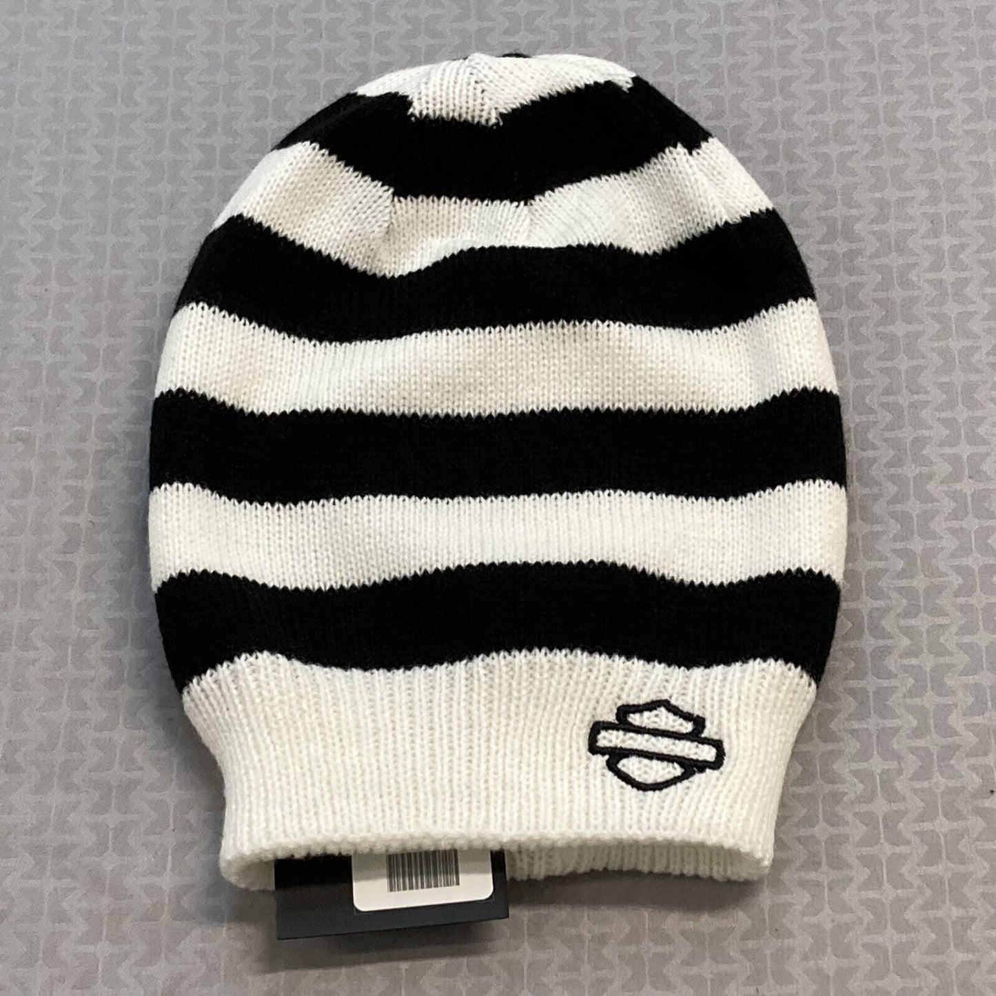 NEW GENUINE HARLEY DAVIDSON 97717-23VW WOMEN'S KNIT HAT BLACK & WHITE STRIPES WC