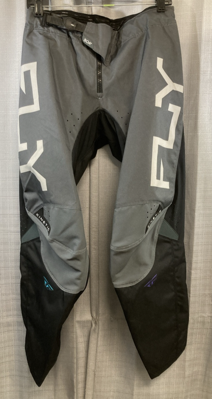 NEW GENUINE FLY RACING 377-53030 KINETIC RELOAD PANTS CHAR/BLK/IRIDIUM SZ30