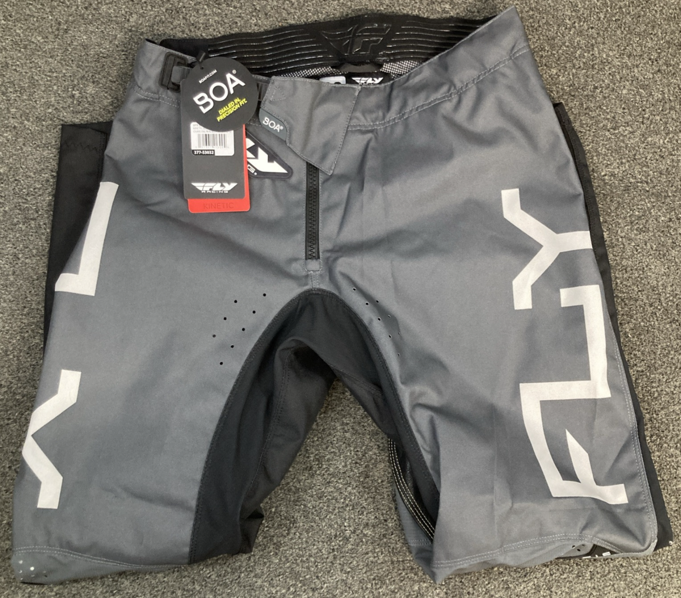 NEW GENUINE FLY RACING 377-53032 KINETIC RELOAD PANTS CHAR/BLK/IRIDIUM SZ32