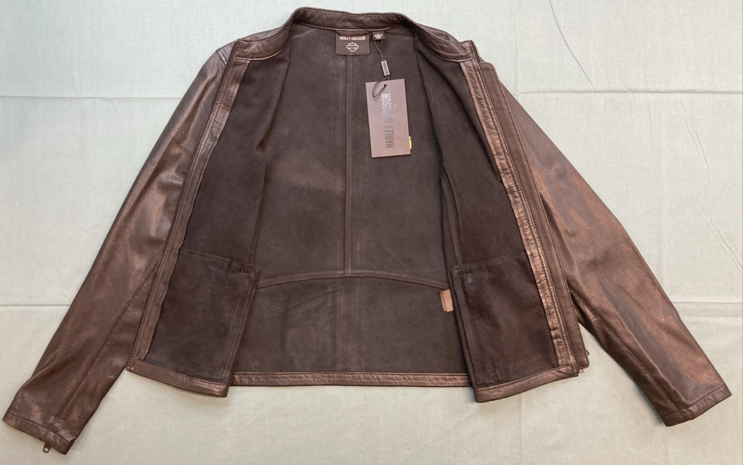 NEW GENUINE HARLEY DAVIDSON 97006-24VW WOMAN'S LG Factory Perforated Leathe