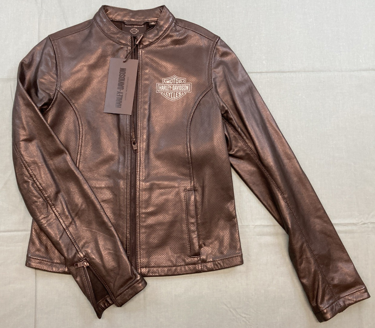 NEW GENUINE HARLEY DAVIDSON 97006-24VW/000S WOMAN'S S Factory Perforated Leather