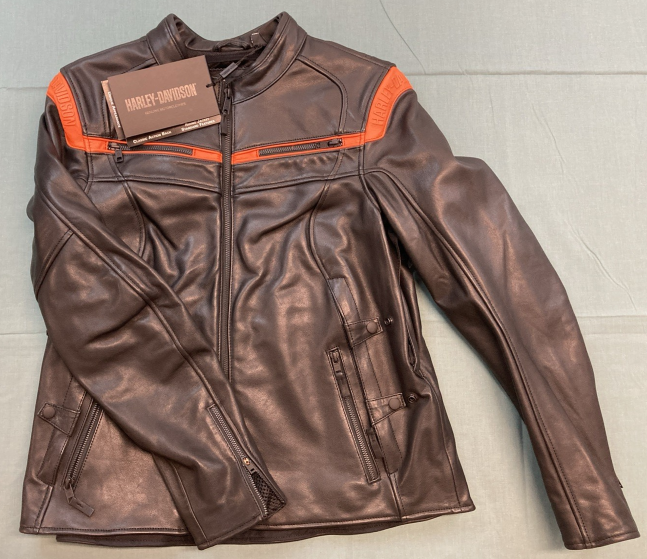 NEW GENUINE HARLEY DAVIDSON 98017-24VW/002S WOMAN'S XSM Triple Vent System 2.0 L