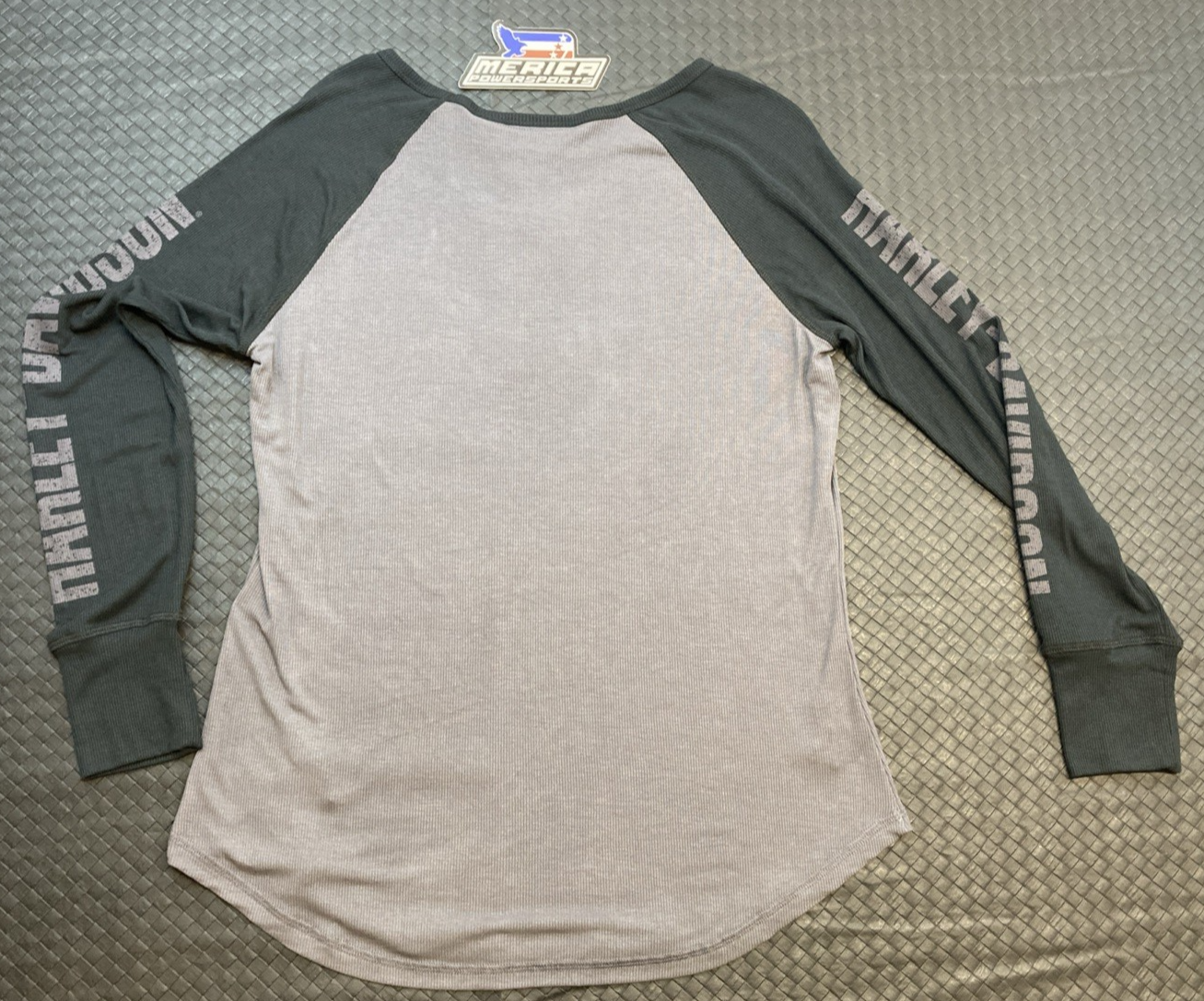 NEW GENUINE HARLEY DAVIDSON 97454-23VW WOMAN'S XL Bar & Shield Long Sleeve Knit