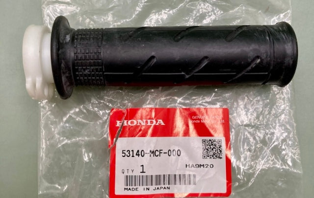 Honda 53140-MCF-000 Grip, Assembly, Throttle New Genuine