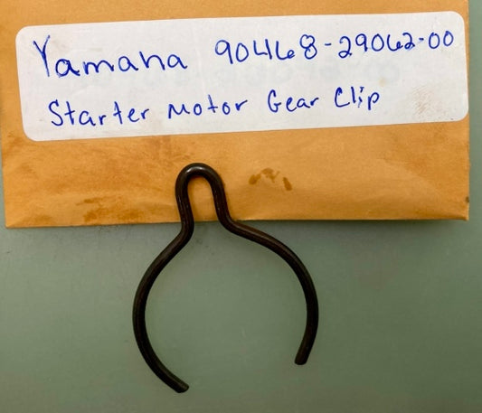 Yamaha 90468-29062-00  Starter Motor Gear Clip New Replaces